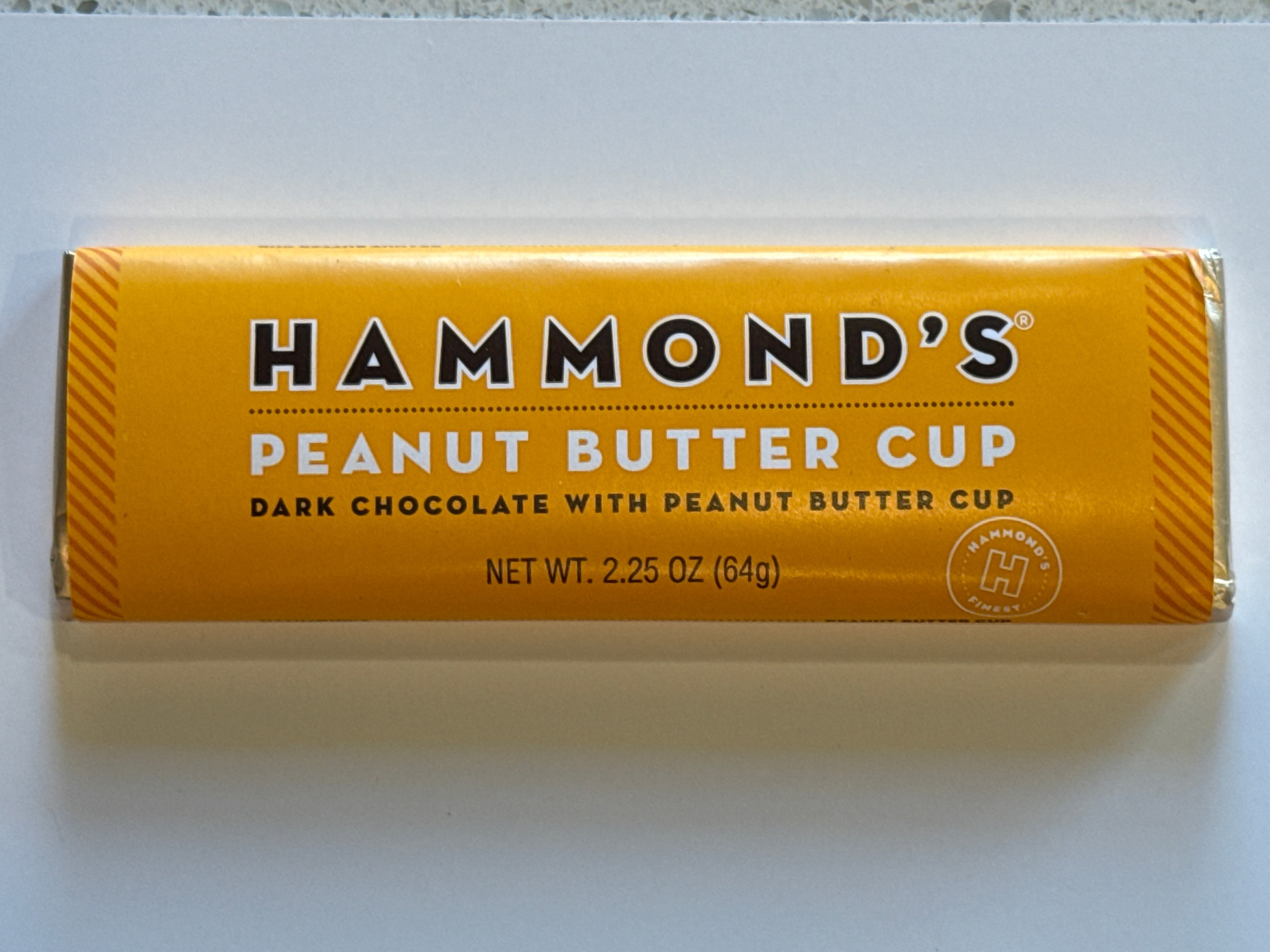 Hammond's Candy Bar - Dark Chocolate - Peanut Butter Cup - 2.25 oz